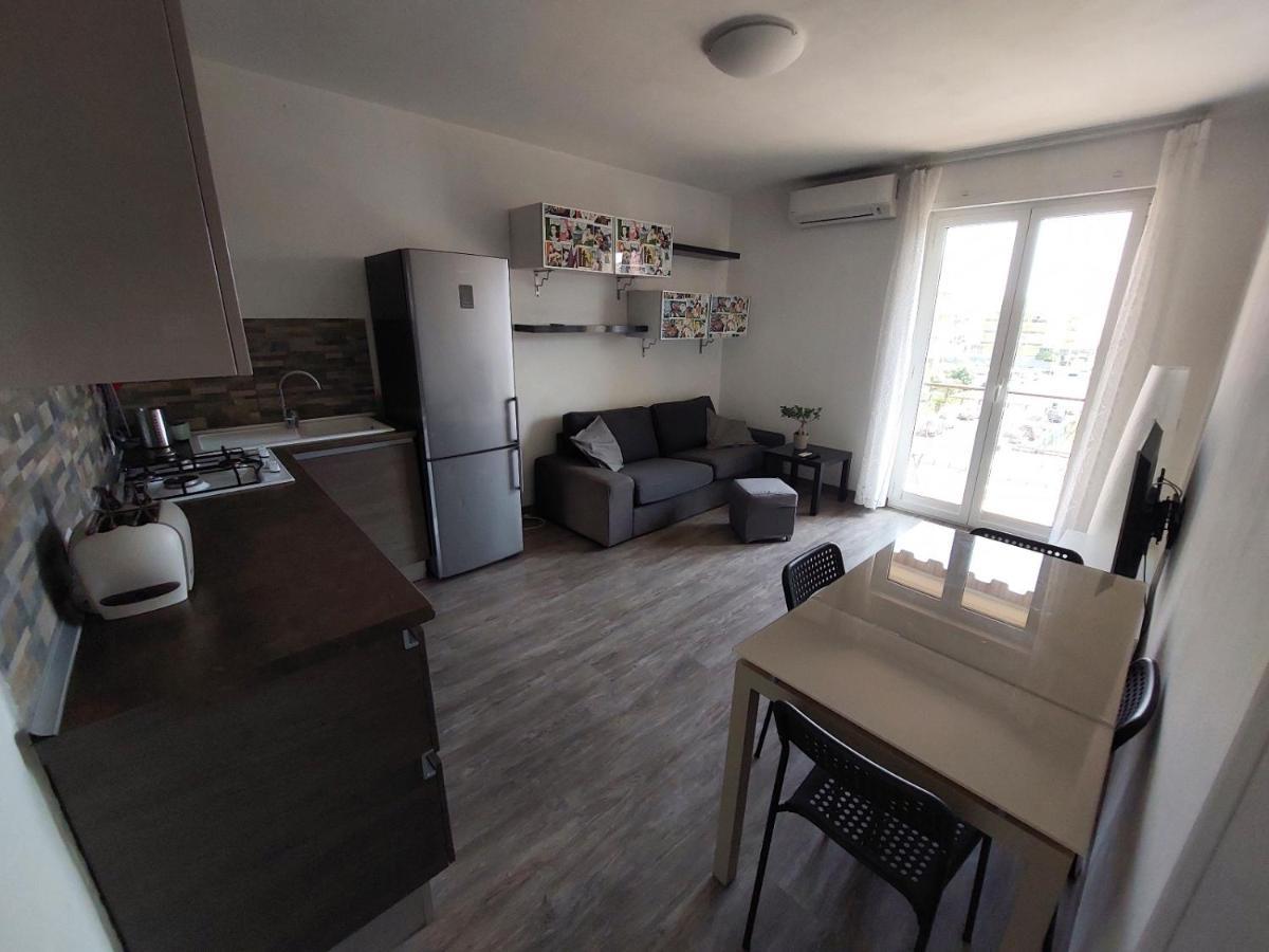 Casa Laura Leilighet Ventimiglia Eksteriør bilde