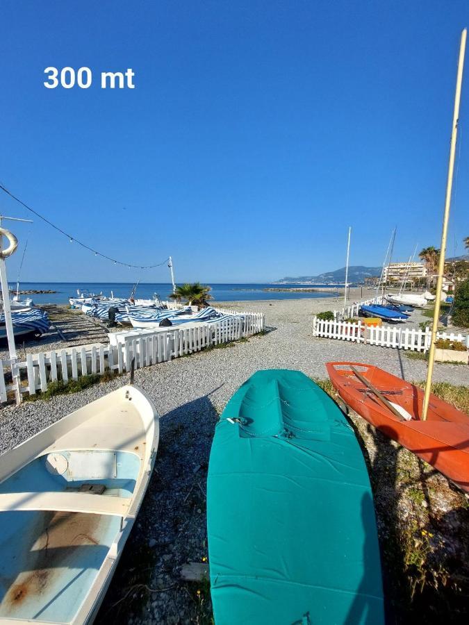 Casa Laura Leilighet Ventimiglia Eksteriør bilde